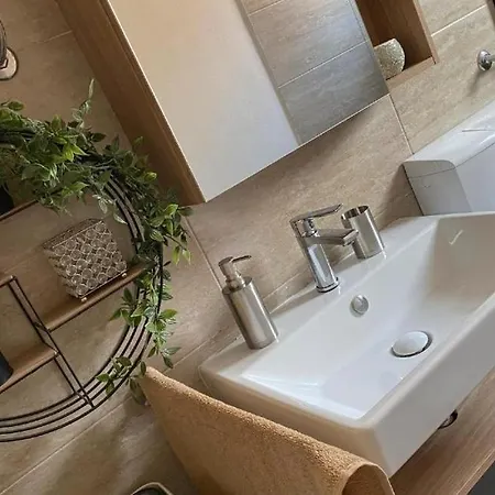 Appartement Jozephine 2 By Guide Pula